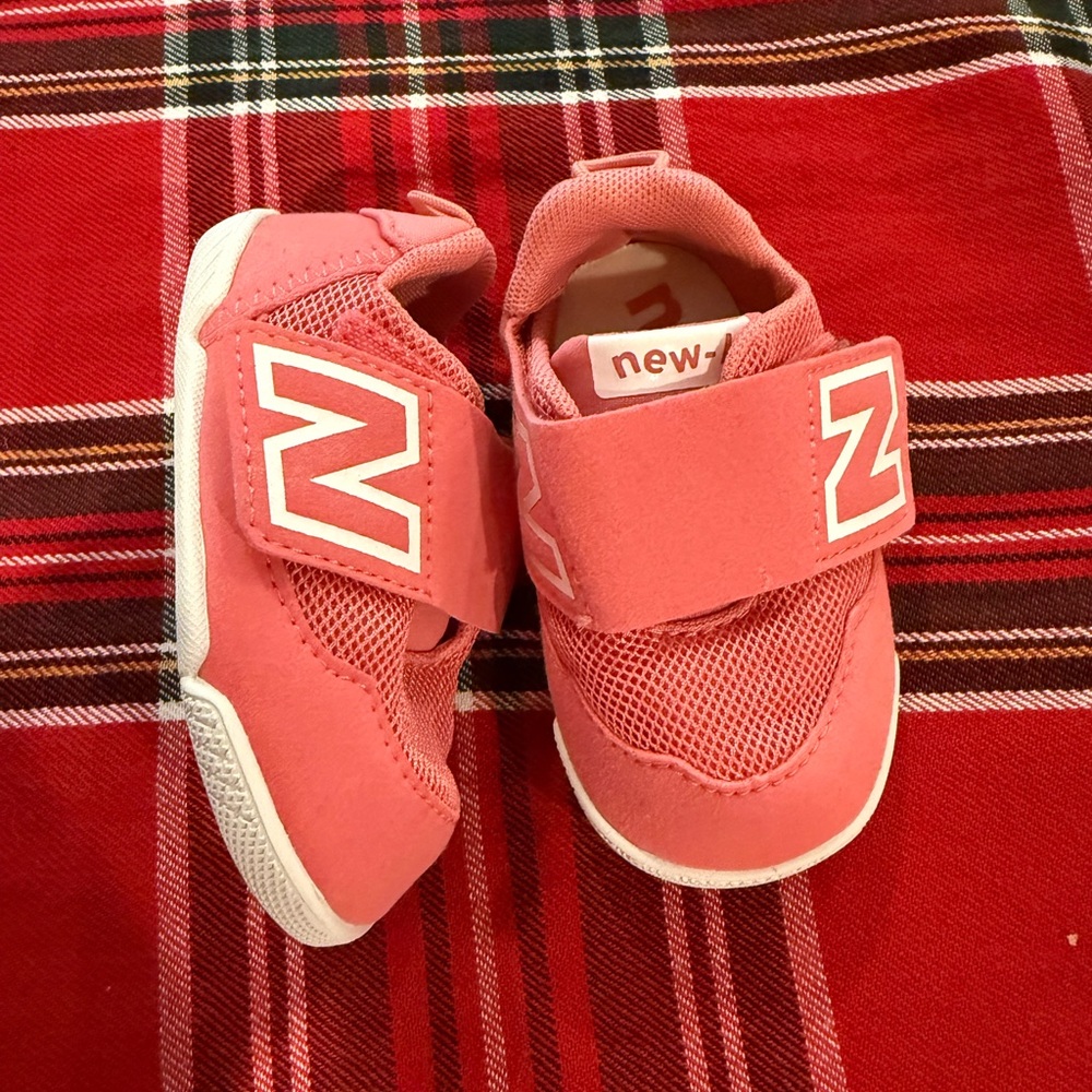 Infant US S3 New Balance Crib Shoes LIKE NEW QUALITY